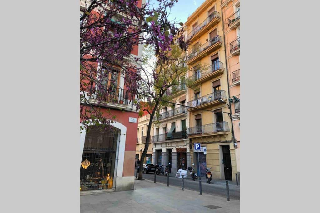 Sunny Apartment Gracia - Joanic Renovated 巴塞罗那 外观 照片